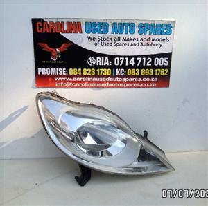 Peueot 107 left side headlight (2005-2012)