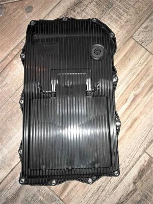 BMW, JAGUAR AND Land rover discovery LR3 ZF 8 speed gearbox oil pan