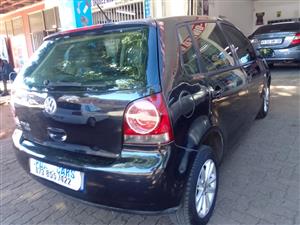 2012 VW polo vivo 1 .4 Manual Petrol Black COLOR  78000km 
