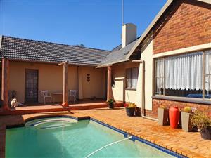 Modern Spacious Home!