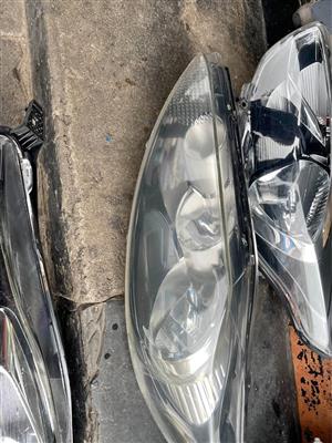 Ford Fiesta Fish mouth Headlight left side