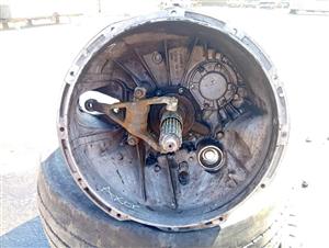 Mercedes Benz axor 3340 actros mp1  16 speed gearbox