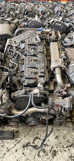 Navara YD25 Turbo 2013 Engine