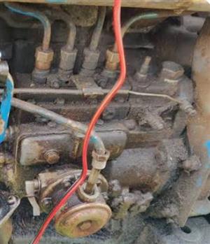 DIESEL INJECTOR PUMP FOR FORD TRACTORS