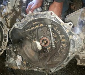 CHEVROLET UTILITY BAKKIE MANUAL GEARBOX FOR SALE