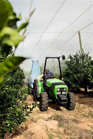 New Deutz-Fahr F410 Agroplus F410 platform tractors for sale at Mad Farmer SA