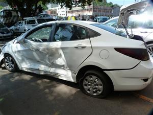 Hyundai Accent 1.6 GL Motion Manual White - 2016 STRIPPING FOR SPARES