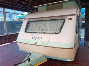 1990 Ci caravette Gypsy