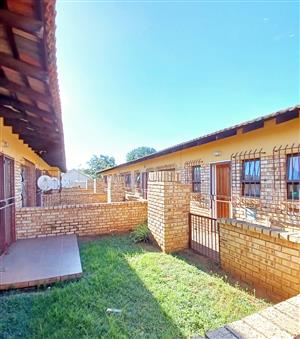 Modern 2 bedroom townhouse for sale in Vaalpark walking distance to primary school