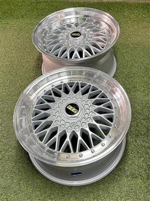 18 INCH BBS SUPER RS DESIGN RIM SET NARROWS/WIDES