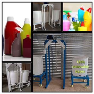 150lt DETERGENT MIXING MACHINES WITH 2 REMOVABLE BASES