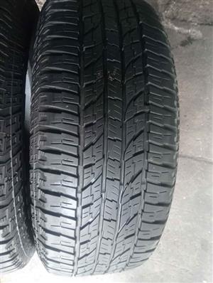 4x275/65/17 Yokohama Geolandar A/T