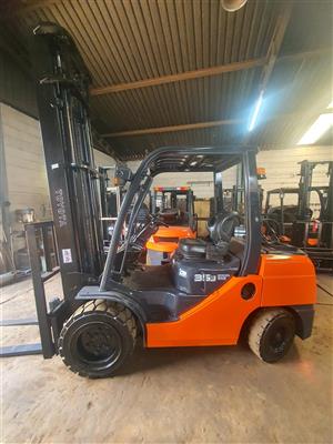 Toyota forklift 3.5ton petrol/gas for sale