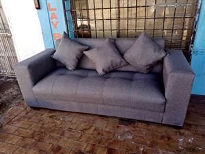 3 seater couche
