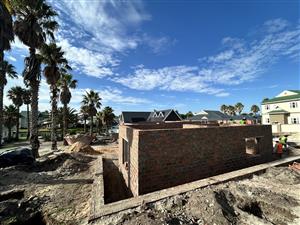 Introducing an exceptional plot-and-plan opportunity in Marina Martinique, Jeffreys Bay.