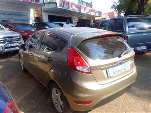 2013 Ford Fiesta 1.4 gold  Full service history 108.000km manual 