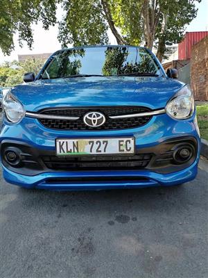 2024 Toyota Vitz 1.0 manual transmission with full service history Reverse Sensors