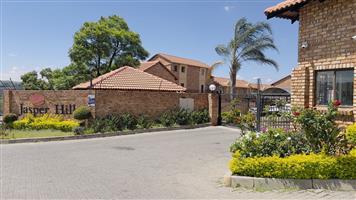 Townhouse For Sale in Halfway Gardens