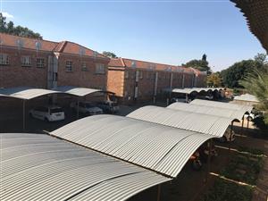 Spacious Bachelor apartment to let in Dassierand.