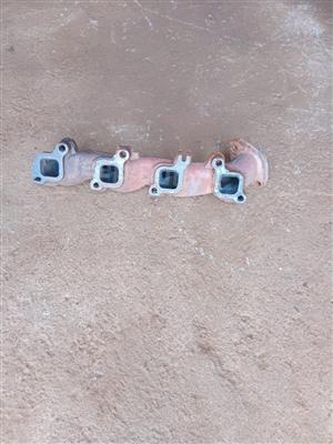 Jeep Grand Cherokee 5.7 WK1 Exhaust Manifold (USED) - Jeep Parts  