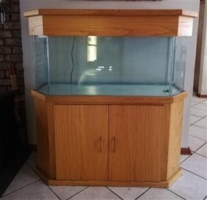 4ft Fish Tank In White Oak Cabinet And Lid Junk Mail