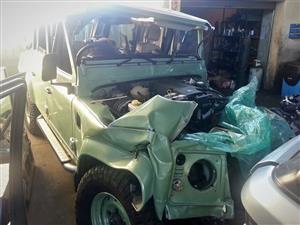 Heritage Edition Land Rover Defender Puma stripping for spares (12 400km)