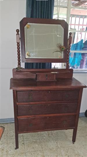 Antique dresser table