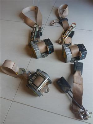 Mercedes Seatbelts W210