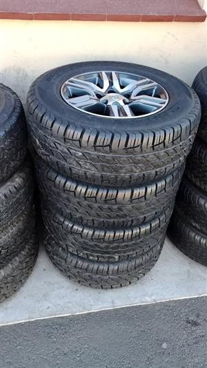 17" Toyota Hilux/Fortuner mags with 265/65/17 Achills A/T set 
