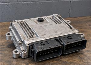 VOLVO V40 COMPUTER BOX