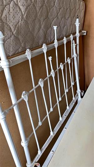 Vintage steel Single bed