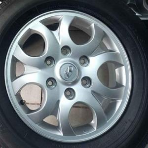 HYUNDAI H1 OEM 16INCH SINGLE MAG