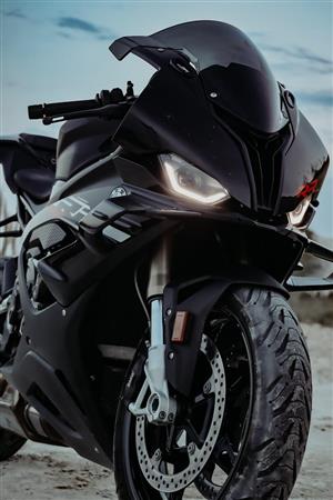 BMW S1000-RR