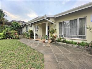 Stunning 4-bedroom in the heart of isiphingo hills!!