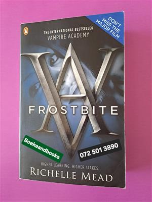 Frostbite - Richelle Mead - Vampire Academy #2.