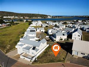 Vacant Land Residential For Sale in Still Bay West