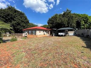 Medical Zoned Premises To Let In Centurion with Main Road Visibility!