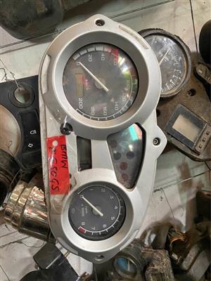 BMW F 650 cluster. Meyerton bike scrapyard new and secondhand spares.