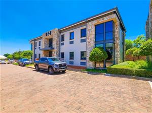 Freestanding Building For Sale in Fourways