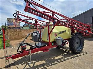 Hardi Frontier 3000ltr Trailed Boom Sprayers