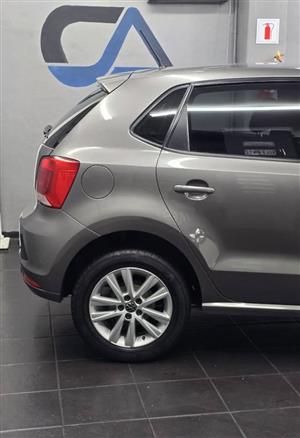 2021 VOKKSWAGEN POLO VIVO 1.6 COMFORTLINE FINANCE 