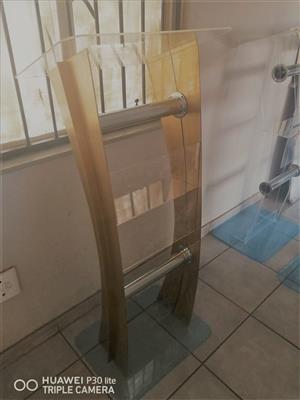 Gold Colored Leg Acrylic/Perspex C Shaped Lectern Pulpit 