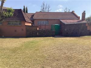 Property for sale in del Judor proper.