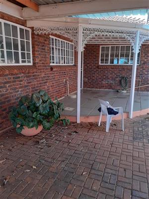 Big, neat very safe property. Can be used as a guest house. Very big lapa. 