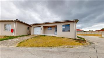 Lovely 2-Bedroom Unit in Algoa Park