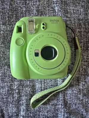 Camera Instax Mini 9  Fujfilm (Instant)