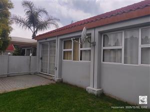 Beautiful 2-Bedroom Townhouse for Sale in Sasolburg!