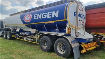 Tanker clinic Petrol or Diesel Tanker 39 000 L