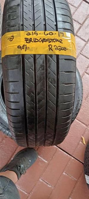 2x Bridgestone tyres...