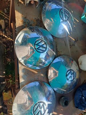 VW BEETLE WHEEL CAPS